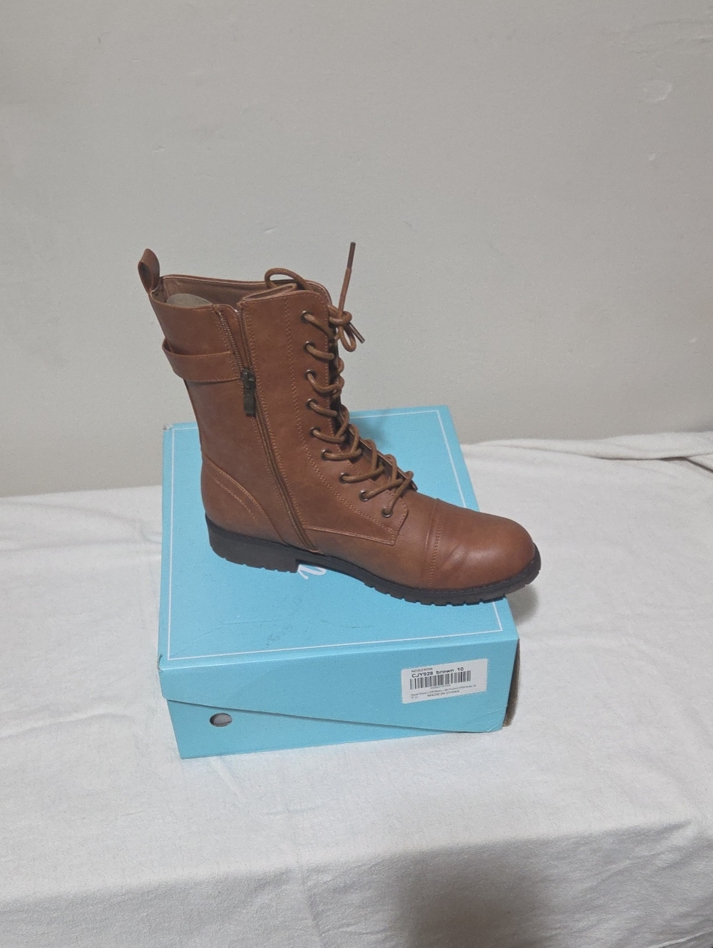 Vepose Brown Lace-Up Combat Ankle Boots